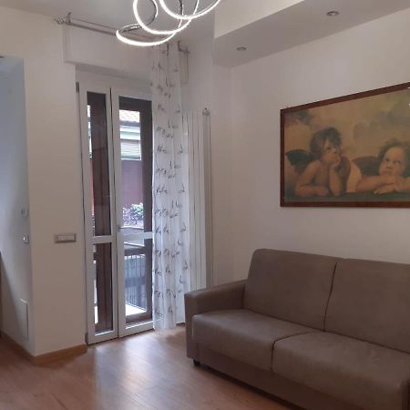 N&Ghomesweethome Raffaelloelegante Appartamento Ideale Casa Vacanze Affari Милан Экстерьер фото