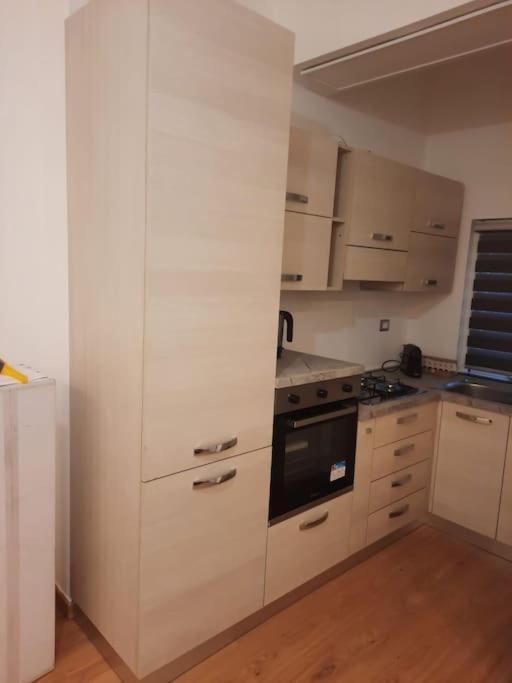 N&Ghomesweethome Raffaelloelegante Appartamento Ideale Casa Vacanze Affari Милан Экстерьер фото
